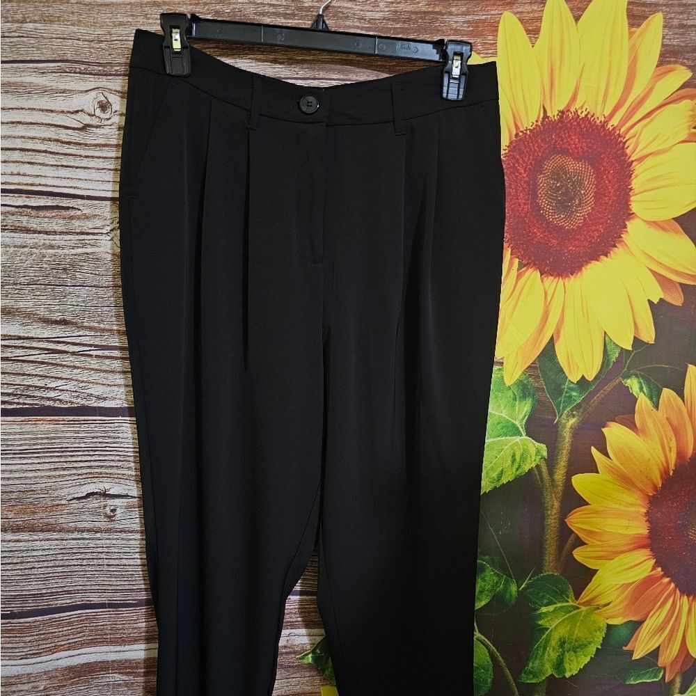 J & L Atelier dress slacks womens large black pleated pre-owned